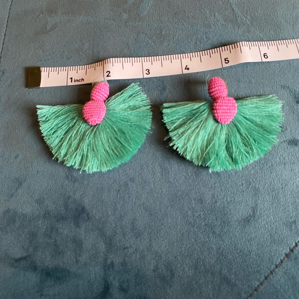 St Armands pink and teal fan flamingo earrings